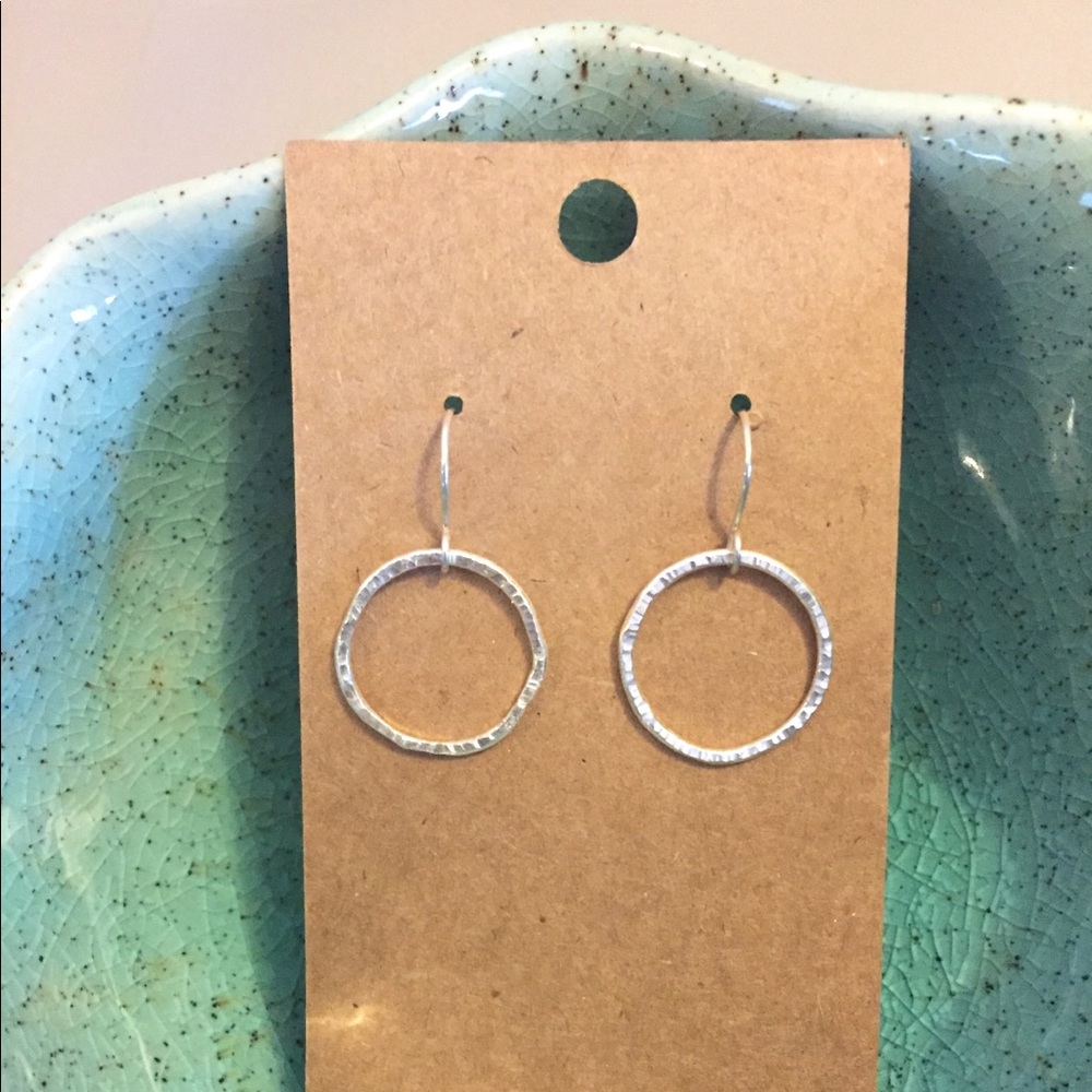 NEW - Handmade Silver Organic Circle Earrings - Picture 4 of 7